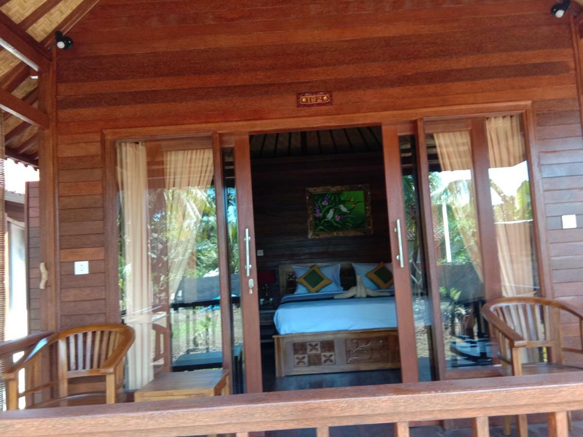 Svaha Nusa Guest House Nusa Lembongan  Ngoại thất bức ảnh