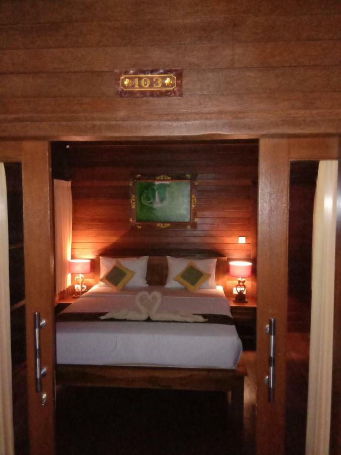 Svaha Nusa Guest House Nusa Lembongan  Ngoại thất bức ảnh